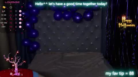 Snapshot of emilykents chatting on November 2, 2025, 12:57 am EmilyKents online show from November 2, 2025, 12:57 am