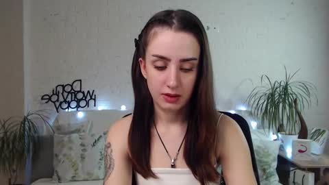 Snapshot of emilylayer chatting on February 8, 2025, 9:04 pm Emyli online show from February 8, 2025, 9:04 pm