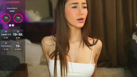 Snapshot of emilyraymont chatting on January 25, 2025, 12:38 am Emily online show from January 25, 2025, 12:38 am