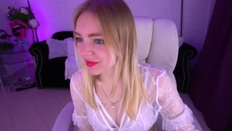 Snapshot of emilysunshines chatting on December 16, 2024, 2:36 am MY NAME IS Emily WELCOME EVERYONE I WILL BE HAPPY TO GIVE YOU WHAT YOU HAVE DREAMED OF FOR SO LONG online show from December 16, 2024, 2:36 am