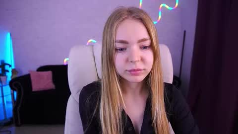  MY NAME IS Emily WELCOME EVERYONE I WILL BE HAPPY TO GIVE YOU WHAT YOU HAVE DREAMED OF FOR SO LONG online show from December 3, 2025, 9:29 am