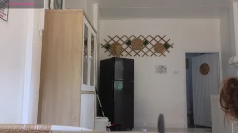 Snapshot of emilytrays chatting on February 18, 2025, 6:48 am Emily wish-list  online show from February 18, 2025, 6:48 am