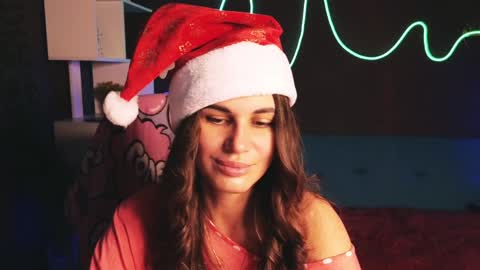 Emily online show from December 2, 2024, 4:42 am