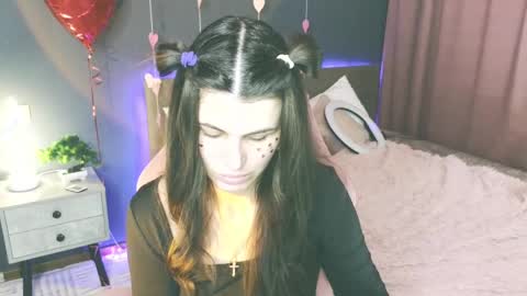 Emily online show from February 19, 2025, 10:34 am