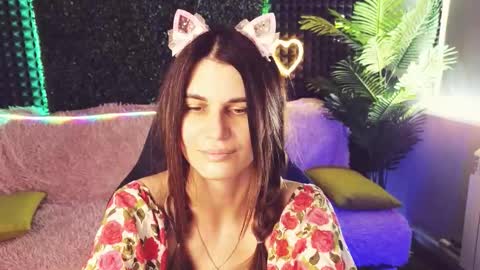 Emily online show from September 25, 2025, 5:22 am