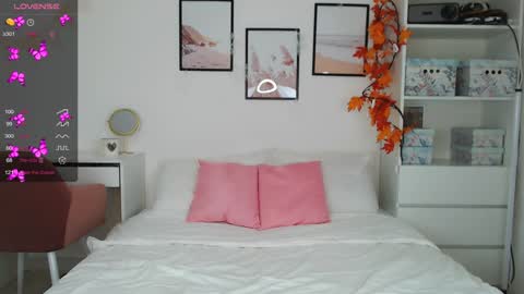 Snapshot of emilyxgrasez chatting on January 26, 2025, 2:45 am Emily online show from January 26, 2025, 2:45 am