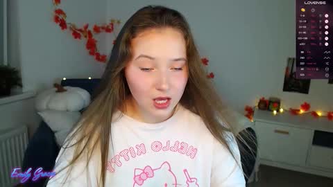 Snapshot of emilyxgrasez chatting on September 16, 2025, 5:47 pm Emily online show from September 16, 2025, 5:47 pm