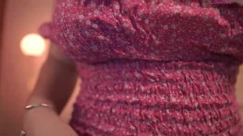 Snapshot of emilyxrose_ chatting on February 25, 2025, 6:31 pm IG thickemmsss online show from February 25, 2025, 6:31 pm