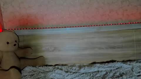 Emma online show from October 31, 2025, 9:38 pm