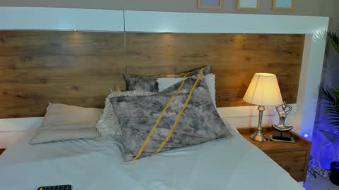 Snapshot of emma_bakker_ chatting on January 25, 2025, 12:58 pm Emma online show from January 25, 2025, 12:58 pm