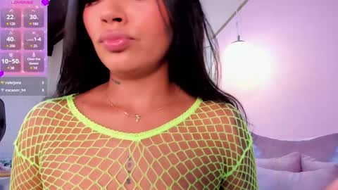 Snapshot of emma_carterr1 chatting on February 13, 2025, 1:08 am pau online show from February 13, 2025, 1:08 am