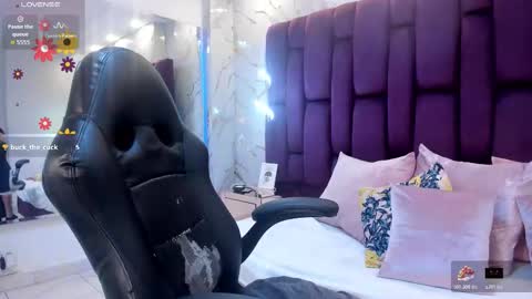 Snapshot of emma_carterr1 chatting on October 22, 2025, 5:24 pm pau online show from October 22, 2025, 5:24 pm