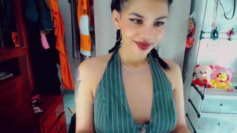 emma online show from November 9, 2025, 4:05 pm