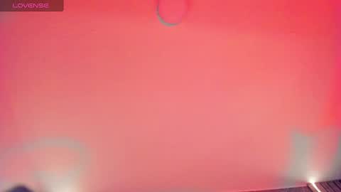 Snapshot of emma_ford1 chatting on December 13, 2024, 8:41 am Emma  online show from December 13, 2024, 8:41 am