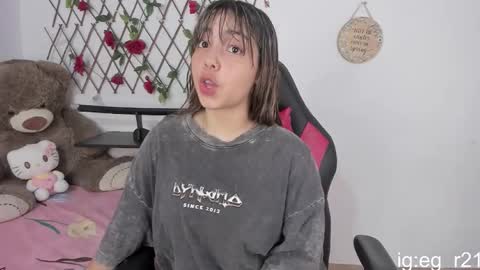 emma_grayys online show from October 12, 2025, 4:11 am