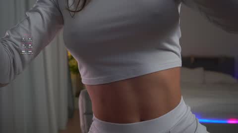 Snapshot of emma_land chatting on January 15, 2025, 6:19 pm online show from January 15, 2025, 6:19 pm