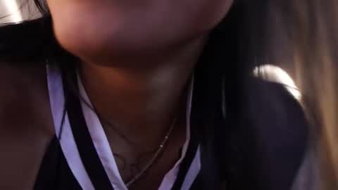 Snapshot of emma_lirys chatting on November 13, 2025, 5:28 am Emma online show from November 13, 2025, 5:28 am