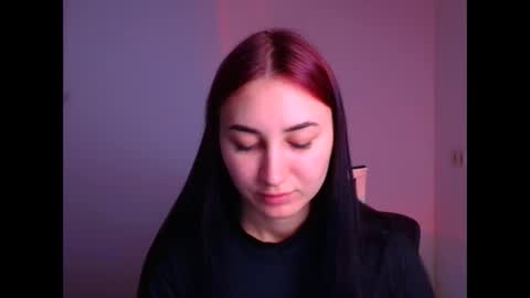 Emma online show from February 9, 2025, 6:16 pm