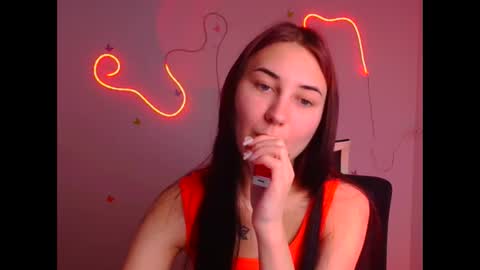 Emma online show from March 8, 2025, 6:43 am