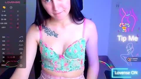 Emma online show from September 13, 2025, 6:57 am