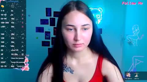 Emma online show from November 17, 2025, 12:33 pm