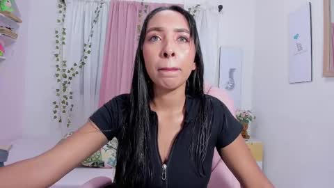 Emma online show from March 1, 2025, 7:15 pm