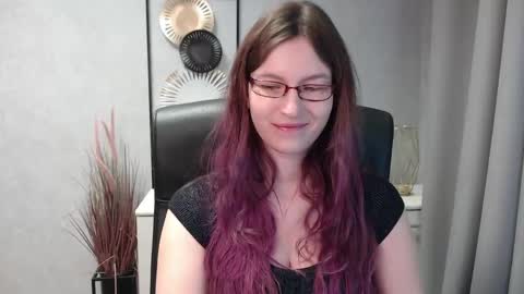 emma online show from December 29, 2024, 7:39 am