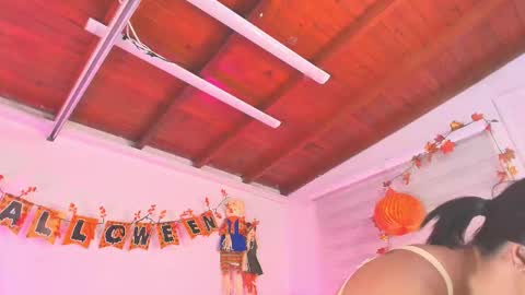 emma online show from October 23, 2025, 11:53 am