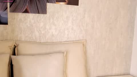 Emma Morgann online show from January 10, 2025, 11:11 am