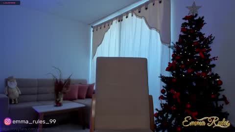 Emma online show from December 3, 2024, 3:33 pm