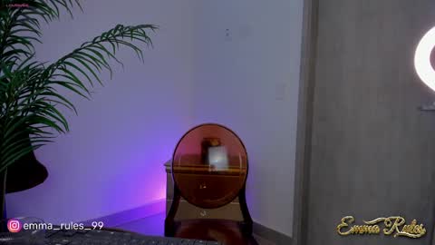 Emma online show from February 23, 2025, 7:49 pm