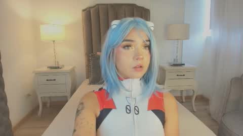 Snapshot of emma_torres__ chatting on October 13, 2025, 12:16 pm Ema online show from October 13, 2025, 12:16 pm