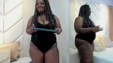 EmmaBrantt  online show from October 31, 2025, 4:35 am