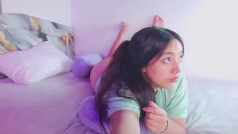 emmadembers online show from December 1, 2025, 9:20 pm