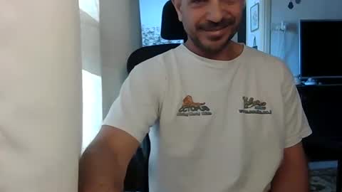 Ariel online show from January 9, 2025, 8:45 am