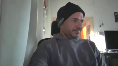 Ariel online show from January 27, 2025, 5:47 am