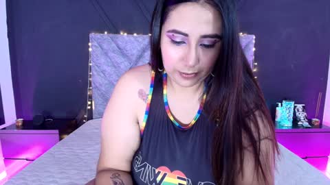 Snapshot of emmajohnss chatting on January 25, 2025, 2:58 am Emma online show from January 25, 2025, 2:58 am