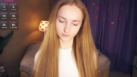 Snapshot of emmalaflame chatting on February 13, 2025, 8:24 pm Emma day Wendy night online show from February 13, 2025, 8:24 pm