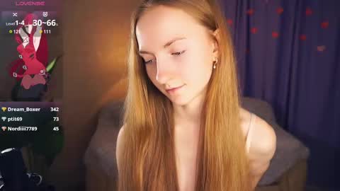 Snapshot of emmalaflame chatting on March 7, 2025, 3:08 am Emma day Wendy night online show from March 7, 2025, 3:08 am