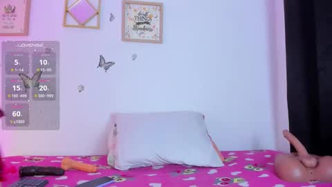 Emma Rogers online show from September 20, 2025, 5:14 pm