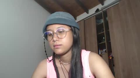 Snapshot of emmasweet95 chatting on January 23, 2025, 1:41 am emmasweet95 online show from January 23, 2025, 1:41 am