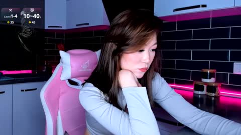 Snapshot of emmavictori chatting on January 17, 2025, 8:00 pm Shaiya online show from January 17, 2025, 8:00 pm