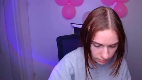 Snapshot of emmi_rossum chatting on February 17, 2025, 12:59 pm Emmi online show from February 17, 2025, 12:59 pm