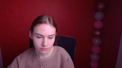 Snapshot of emmi_rossum chatting on February 22, 2025, 3:25 pm Emmi online show from February 22, 2025, 3:25 pm