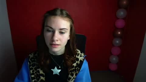 Snapshot of emmi_rossum chatting on February 25, 2025, 12:13 pm Emmi online show from February 25, 2025, 12:13 pm