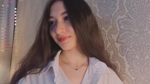 Snapshot of emmicanfly chatting on November 30, 2025, 11:25 am Emmi online show from November 30, 2025, 11:25 am