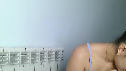 Snapshot of emmie_xxx chatting on January 16, 2025, 2:51 pm emmie online show from January 16, 2025, 2:51 pm