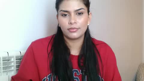 Snapshot of emmie_xxx chatting on January 21, 2025, 3:43 pm emmie online show from January 21, 2025, 3:43 pm