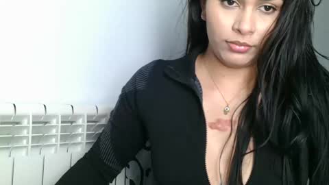 Snapshot of emmie_xxx chatting on January 22, 2025, 2:56 pm emmie online show from January 22, 2025, 2:56 pm