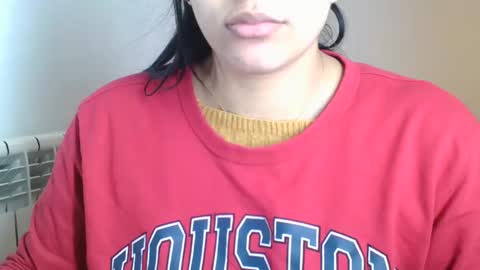 Snapshot of emmie_xxx chatting on March 3, 2025, 8:27 am emmie online show from March 3, 2025, 8:27 am